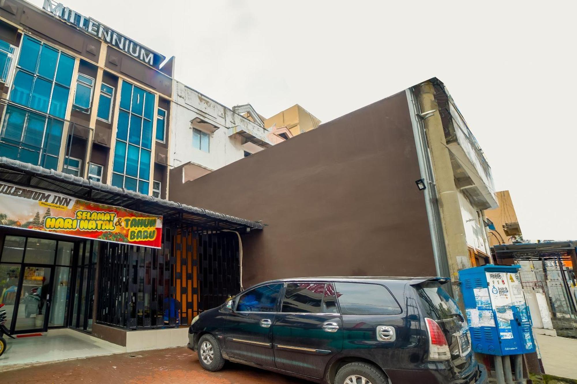 Capital O 90874 Millenium Inn 2 메단 외부 사진